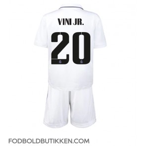 Real Madrid Vinicius Junior #20 Hjemmebanetrøje Børn 2022-23 Kortærmet (+ Korte bukser)